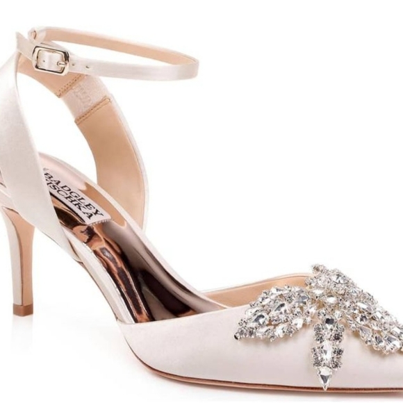 badgley mischka shoes ivory